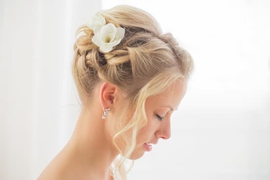 do you bring a purse to a wedding