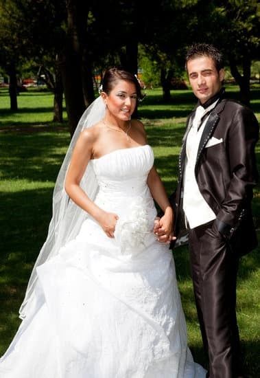 18th Wedding Anniversary: Celebrating Almost Two Decades of Love and Commitment