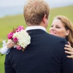How Much Did Chelsea Clinton'S Wedding Dress Cost Chelsea Clinton's wedding dress cost estimated at 15,000 USD - New York Times