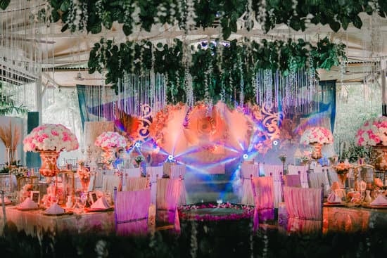 What Is a Reasonable Wedding Budget 5 Choosing a Reasonable Wedding Budget: Making Your Special Day Affordable