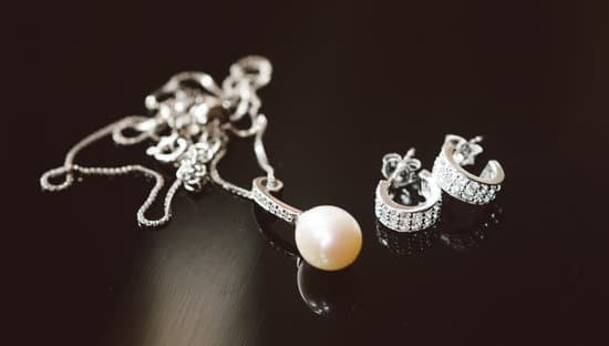 How to ask for wedding RSVP: Kindly respond by [date] for our special day