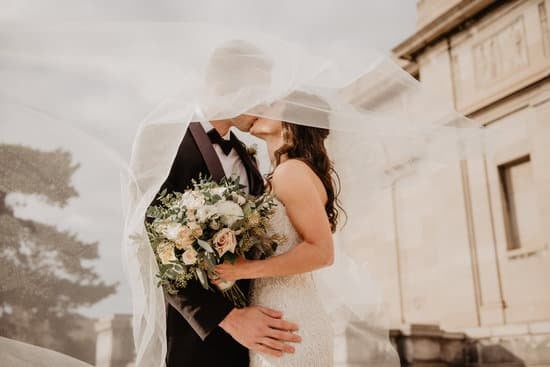 How Does the Wedding Ceremony Go 1 How does the wedding ceremony go: a step-by-step guide for couples