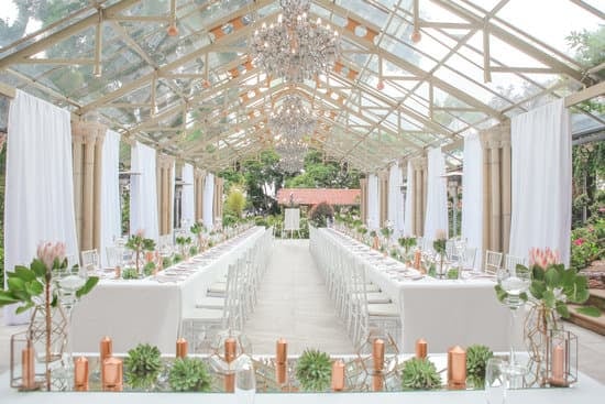 Are Weekday Weddings Common 1 Are Weekday Weddings Common: Understanding the Trend in Modern Times