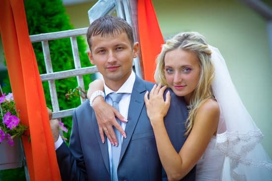 How Much to Hire a Food Truck for a Wedding 15 How much to hire a food truck for a wedding: Affordable catering options for your special day