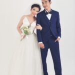 Can You Wear Black Jeans to a Wedding Reception Appropriate attire: Black jeans can be stylish and wedding-reception ready with the right accessories and top