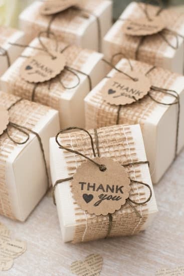 Do You Need Reception Cards in Wedding Invitations 1 Add Reception Card: Yes or No in Wedding Invitations