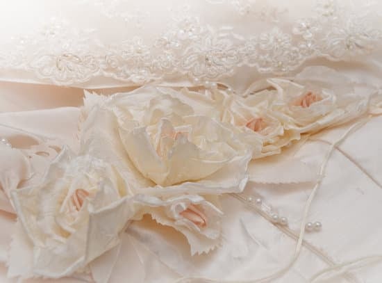 How Soon Do U Send Out Wedding Invitations 1 Wedding Invitations: Learn How Soon We Send them Out