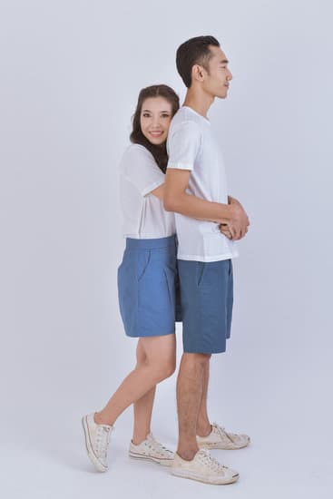 Romantic Snowy Nuptials: A Winter Wedding Soundtrack