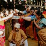 How should you kiss at your wedding: a romantic and enchanting display of love