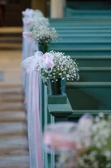 How Long Is the Average Wedding Video 1 How Long Is the Average Wedding Video: A Comprehensive Guide for Couples