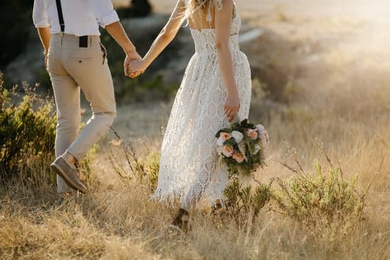 How to Become a Wedding Dress Designer 1 Step-by-step guide on how to become a successful wedding dress designer and launching your own brand