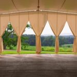 how to choose jewelry for wedding dress