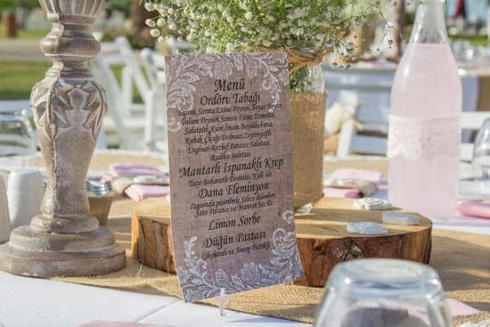 A Very Country Wedding DVD cover featuring romantic countryside scenes and charming wedding moments