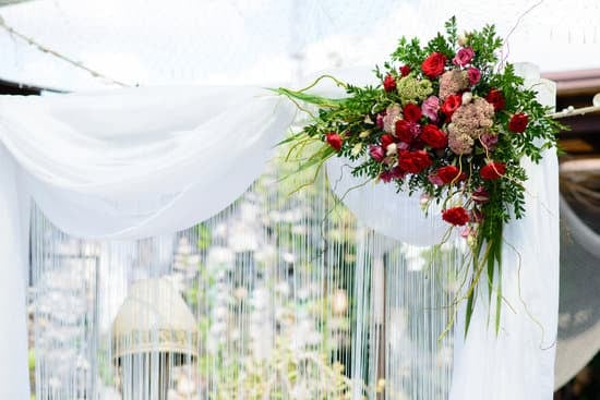 Stylish and elegant, a black dress is appropriate for a wedding, especially for a formal evening ceremony