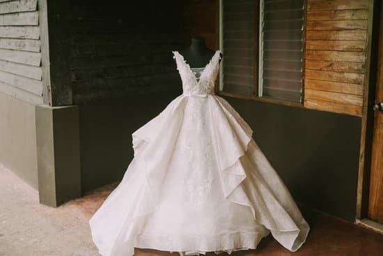 Where to Watch People We Hate at the Wedding 13 A Guide to Avoiding Awkward Interactions