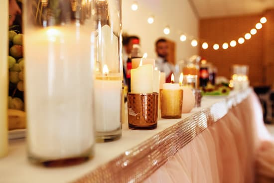 How Much Does a Wedding Dress Cost to Rent 1 How Much Does a Wedding Dress Cost to Rent