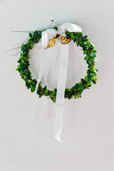 Image of traditionally-themed leather gift for 3rd wedding anniversary, representing durability and strength in marriage