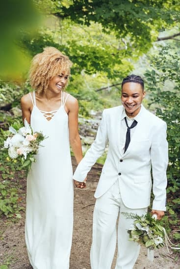 Do Vegas Weddings Count 11 Considered official Yes, Vegas weddings do count Experience the allure