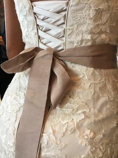 Is It Okay to Wear Red to a Wedding 3 Consider cultural norms & dress code when choosing red outfit