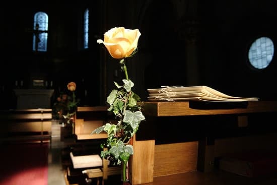 How to Bless a Wedding Ring 17 Ceremony guide for spiritual significance and everlasting love