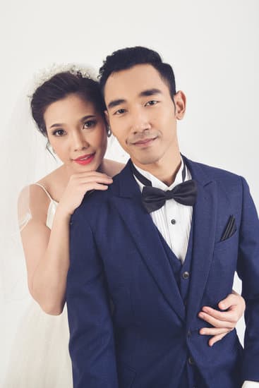 How Do You Pick Wedding Colors 1 Expert Tips