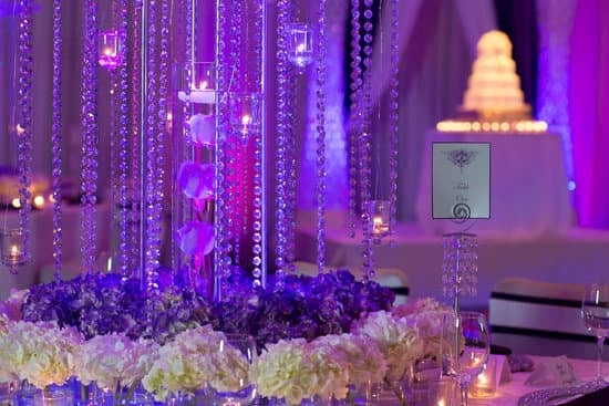 How Much to Tip Videographer at Wedding 1 How much to tip videographer at wedding